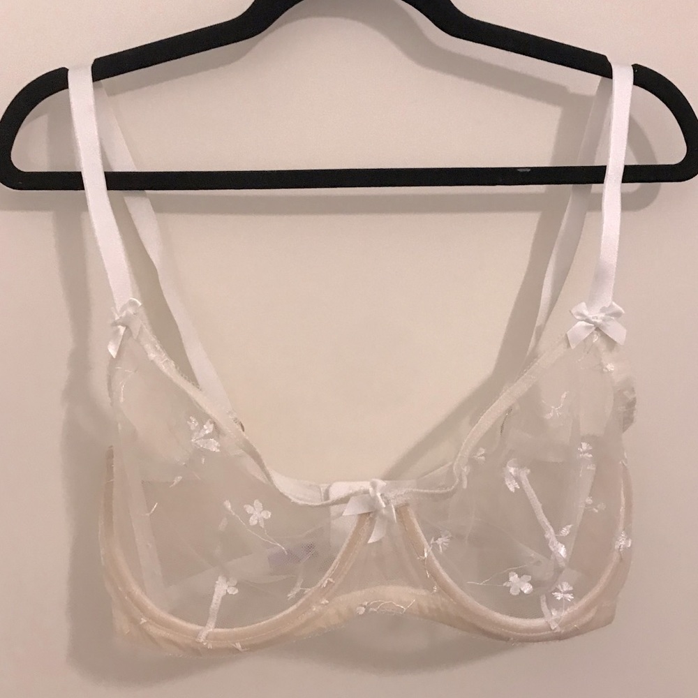 Fenty lace cream bralette